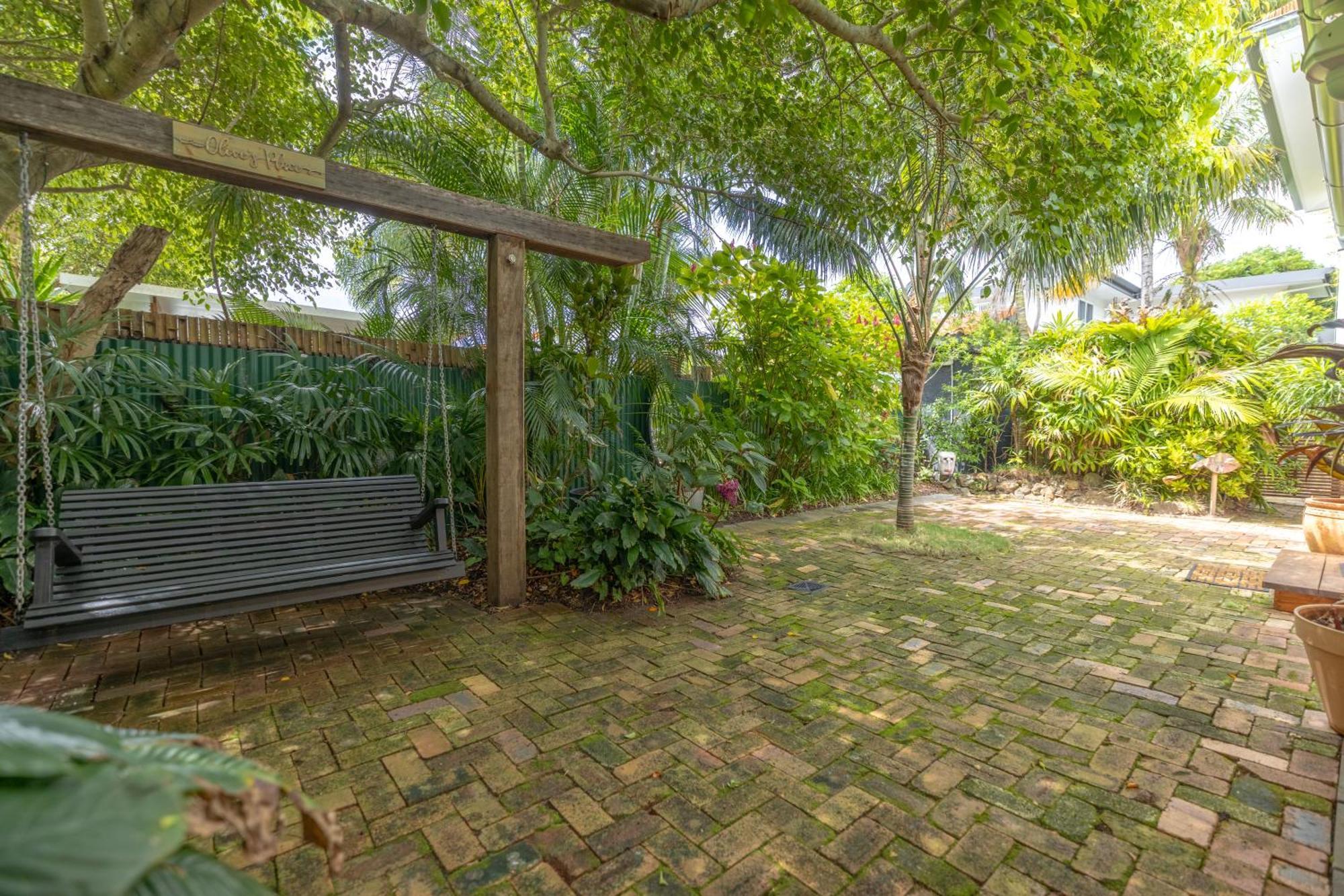 Barbara'S Guesthouse Byron Bay Exterior photo